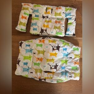 Stokke Tripp Trapp Classic Cushion Excellent condition gender neutral Cows Cats